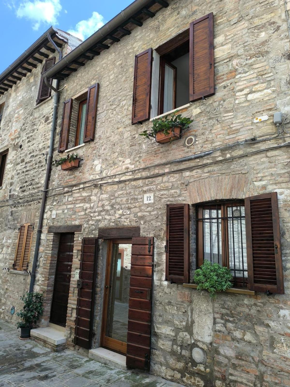 La Casa Dei Nonni Villa Gubbio Exterior foto